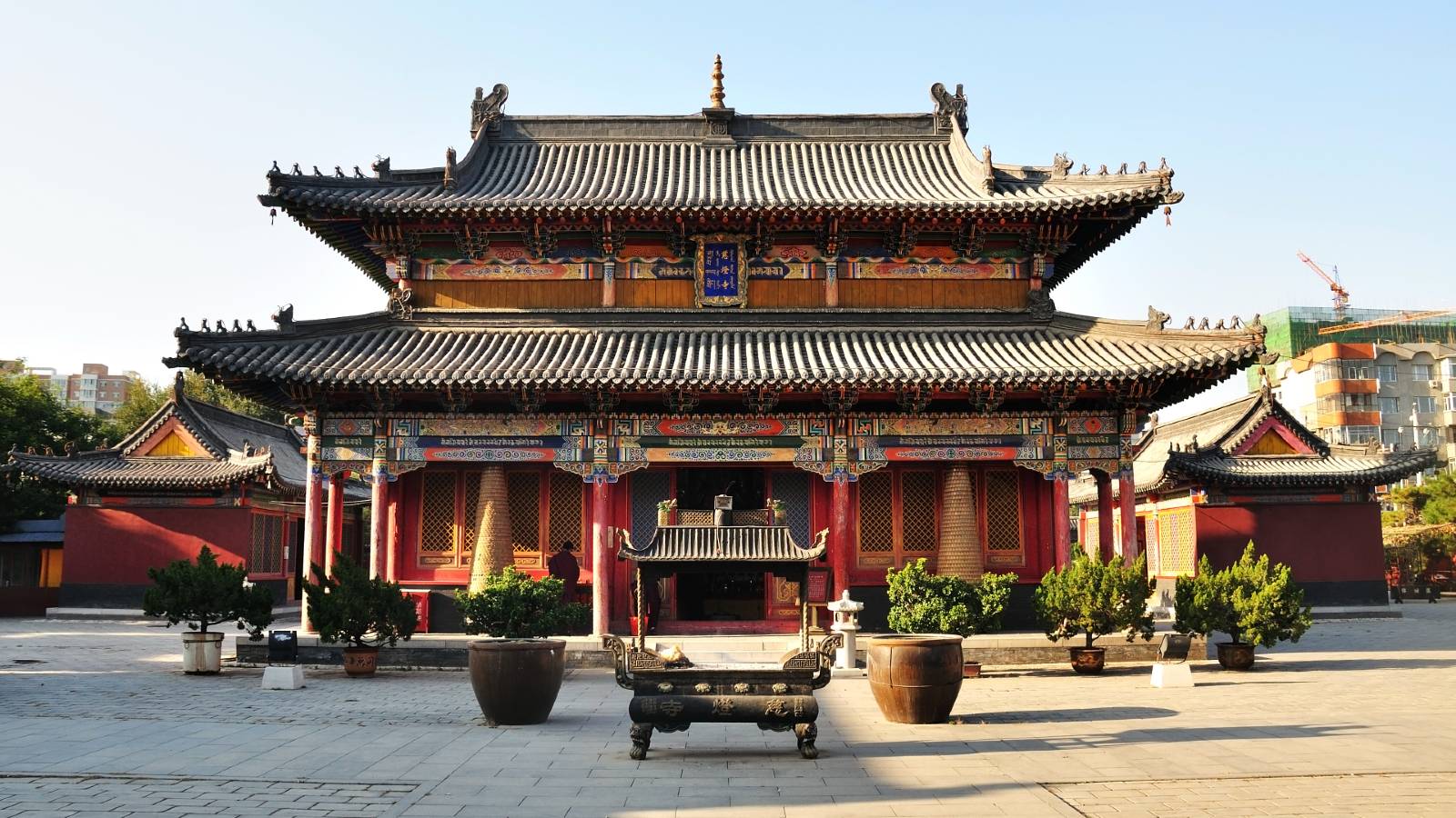 Dazhao Temple - VisitSilkRoad